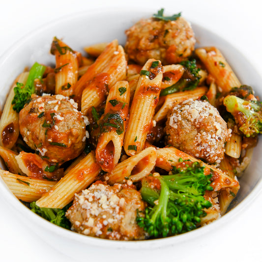 KID'S PENNE WITH MEATBALL